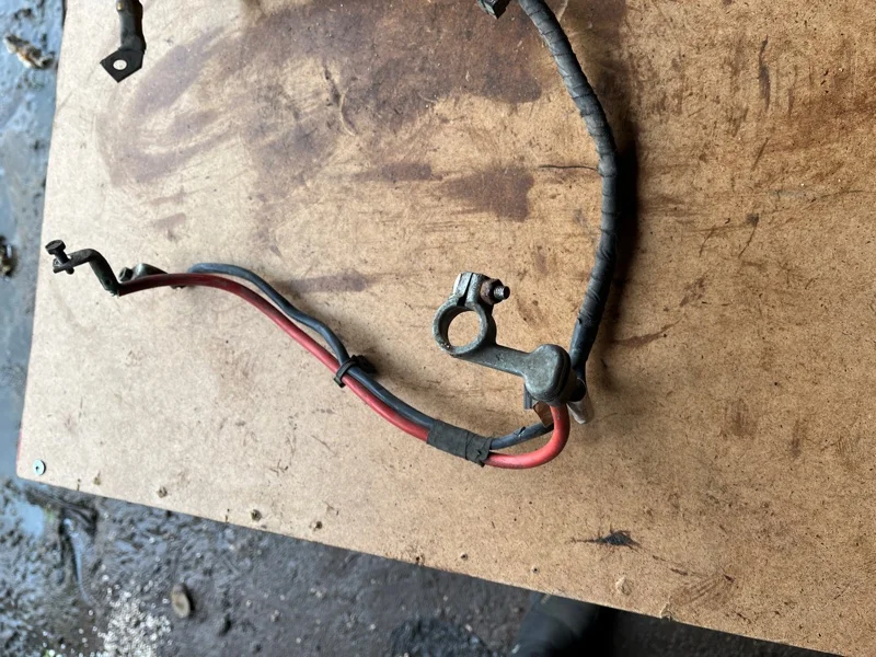 Клемма аккумулятора SKODA рапид СЕДАН 1.6 2018 - миниатюра 2