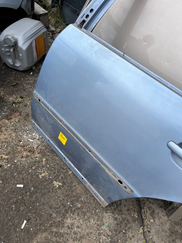 Дверь боковая задняя левая VOLKSWAGEN пассат б5 - миниатюра 2