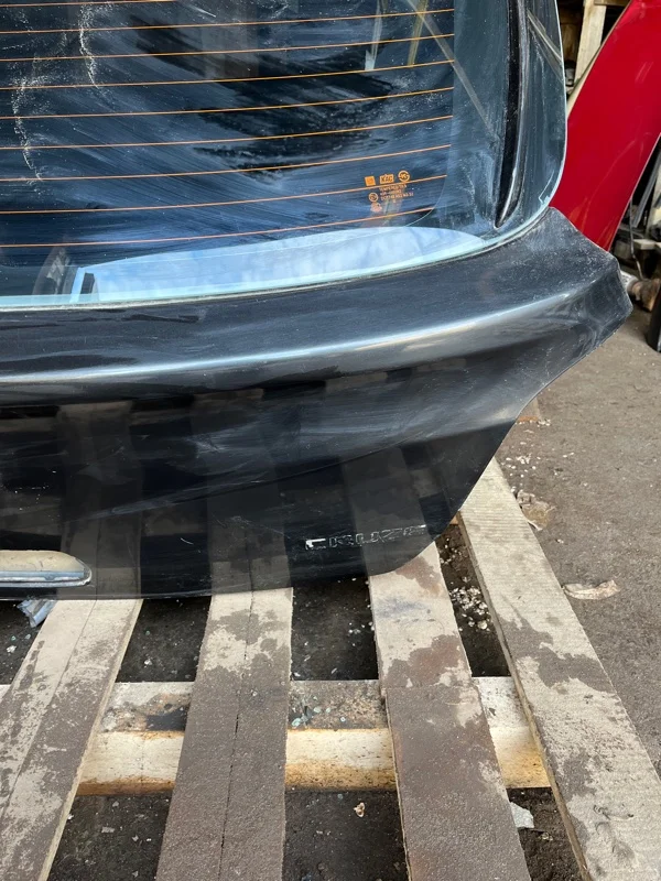 Крышка багажника Chevrolet круз ХЕТЧБЕК 1.6 F16D3 - миниатюра 2