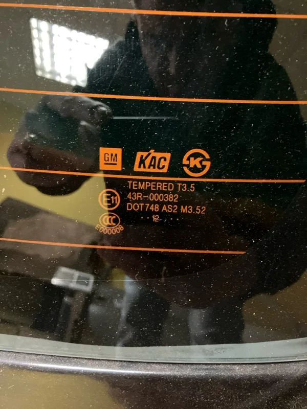 Крышка багажника Chevrolet круз ХЕТЧБЕК 1.6 F16D3 - миниатюра 8