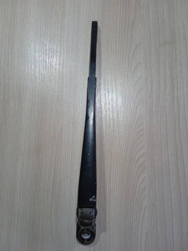 Поводок стеклоочистителя задний Ford Фьюжн ХЕТЧБЕК - изображение 1