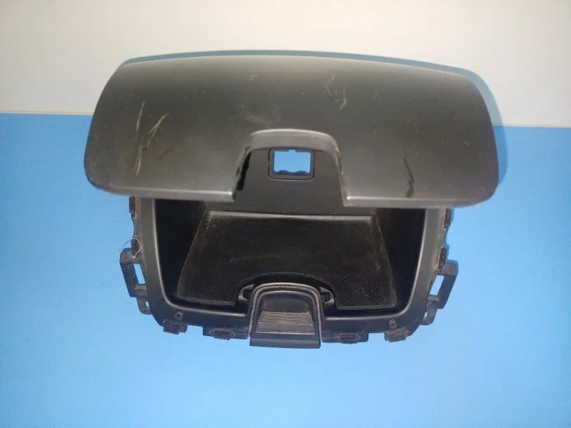 Бардачок Chevrolet круз ХЕТЧБЕК 1.6 F16D3 2014 - миниатюра 3