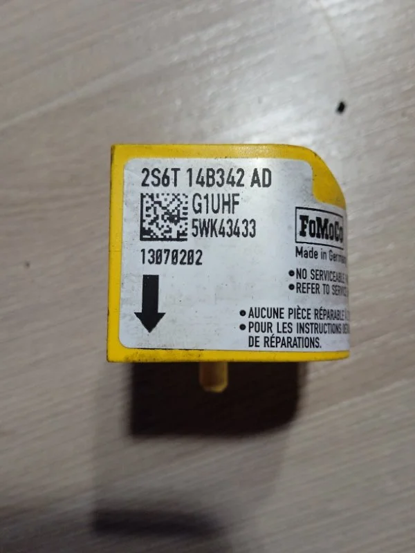 Датчик airbag Ford Фьюжн ХЕТЧБЕК 1.6 FYJA 2007 - миниатюра 2