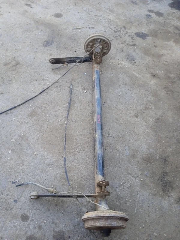 Балка подвески задняя Audi 80 СЕДАН 1.8 JN354745