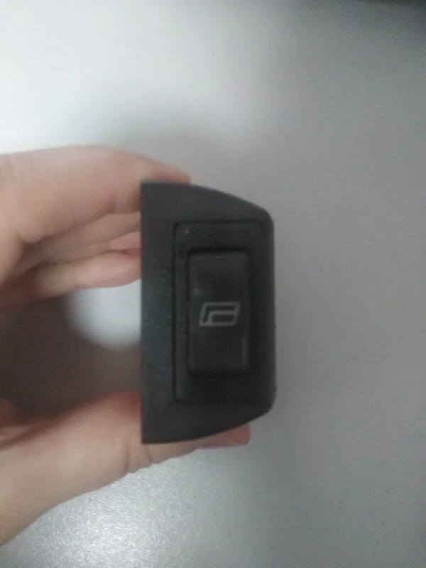 Кнопка стеклоподъемника передняя правая FIAT - миниатюра 2