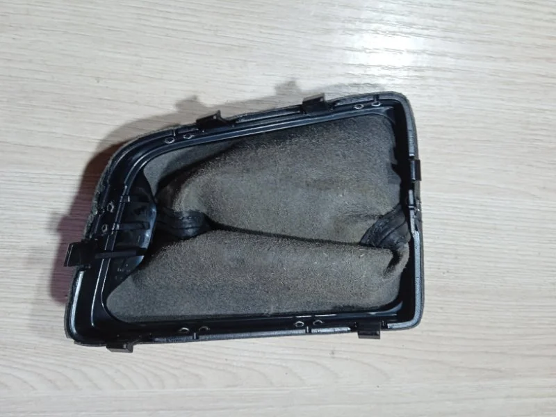 Кожух ручки КПП Hyundai солярис СЕДАН 1.6 G4FC - миниатюра 5