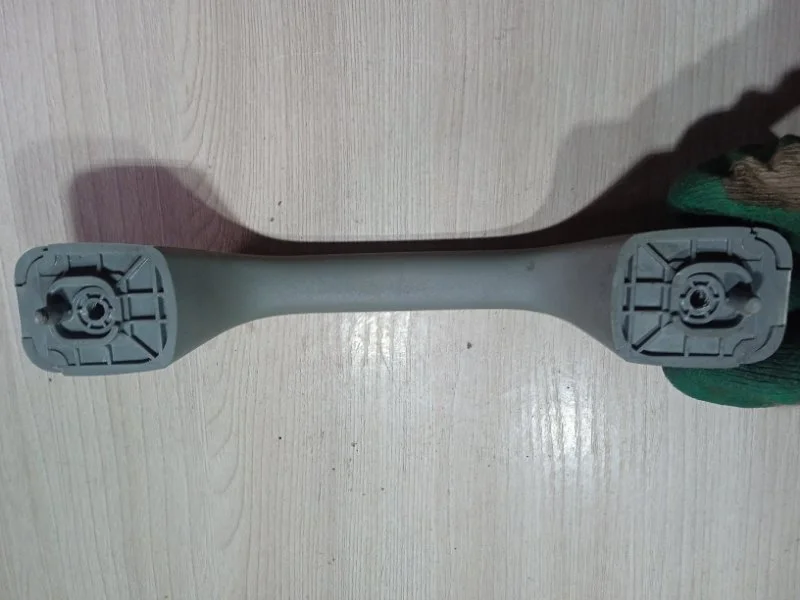 Ручка потолка RENAULT логан СЕДАН 1.4 K7JA710 2006 - миниатюра 3