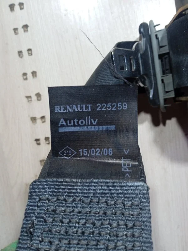 Ремень безопасности задний правый RENAULT логан - миниатюра 5