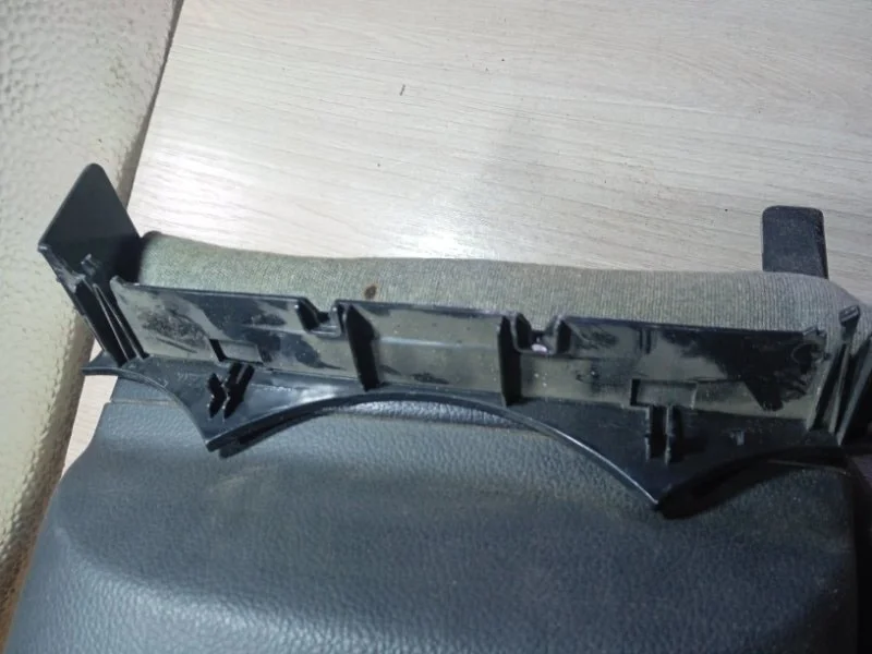 Кожух подрулевой Chevrolet круз ХЕТЧБЕК 1.6 F16D3 - миниатюра 6