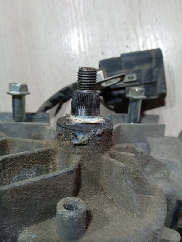 Мотор дворников Chevrolet круз ХЕТЧБЕК 1.6 F16D3 - миниатюра 2