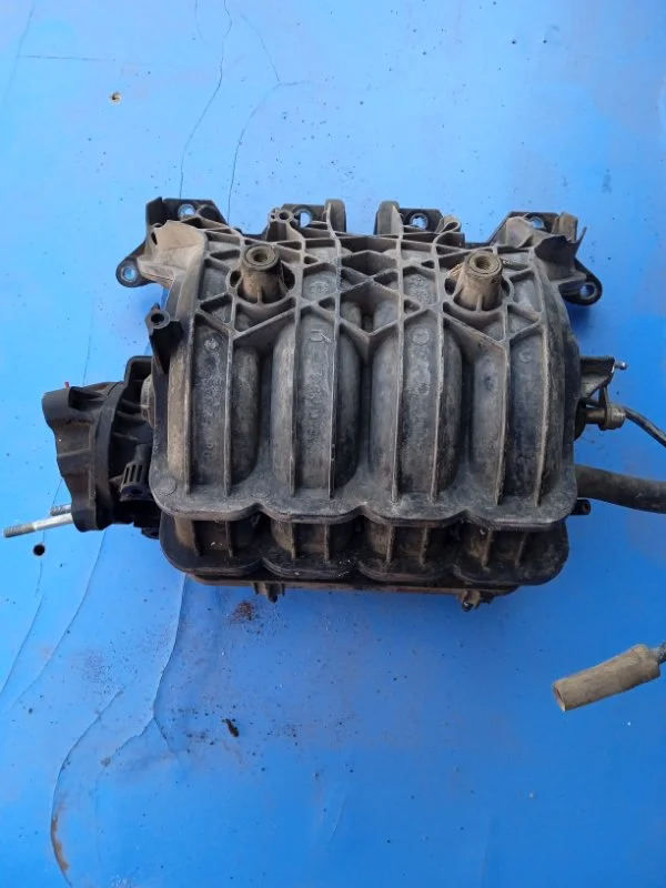 Коллектор впускной Chevrolet круз ХЕТЧБЕК 1.6