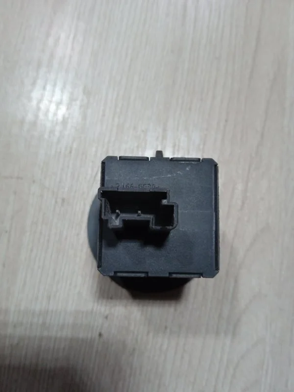 Замок борта Chevrolet круз ХЕТЧБЕК 1.6 F16D3 2014 - миниатюра 6