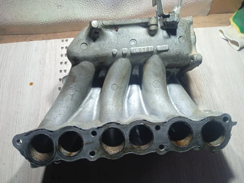 Коллектор впускной Nissan теана СЕДАН VQ 2.3 2007 - миниатюра 2