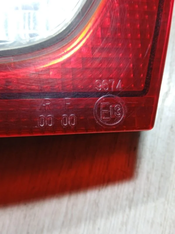 Фара задняя правая Nissan альмера N16 СЕДАН 1.5 - миниатюра 4