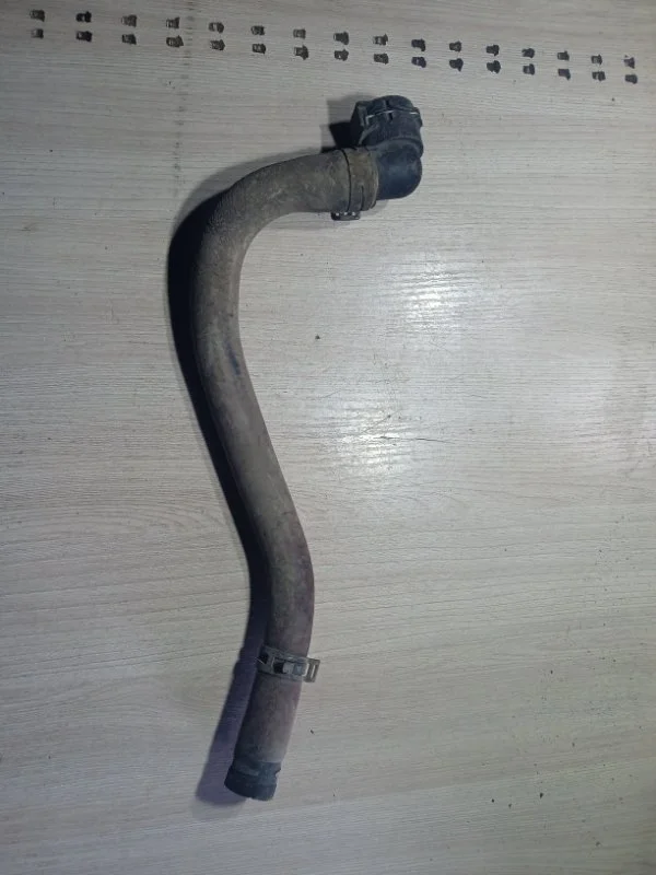 Патрубок печки Chevrolet круз ХЕТЧБЕК 1.6 F16D3 - миниатюра 2
