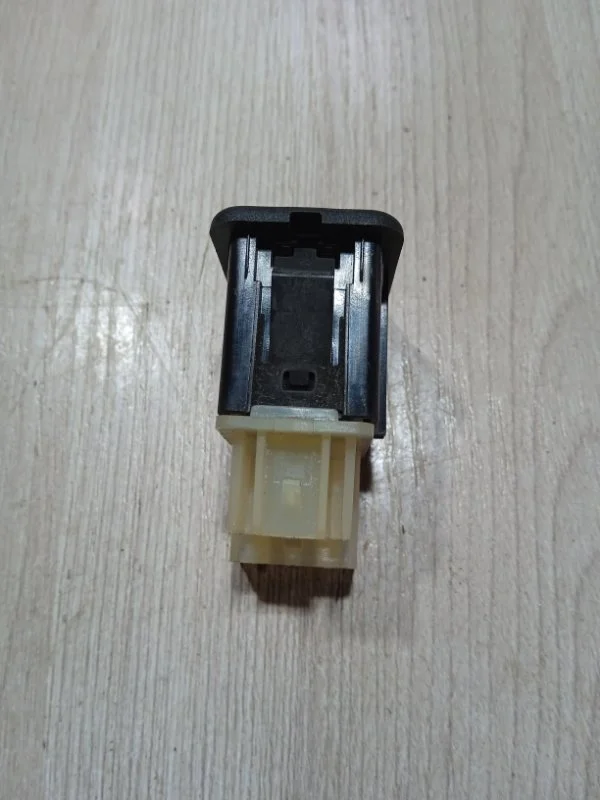 Разъем аукс юсб Chevrolet круз ХЕТЧБЕК 1.6 F16D3 - миниатюра 5