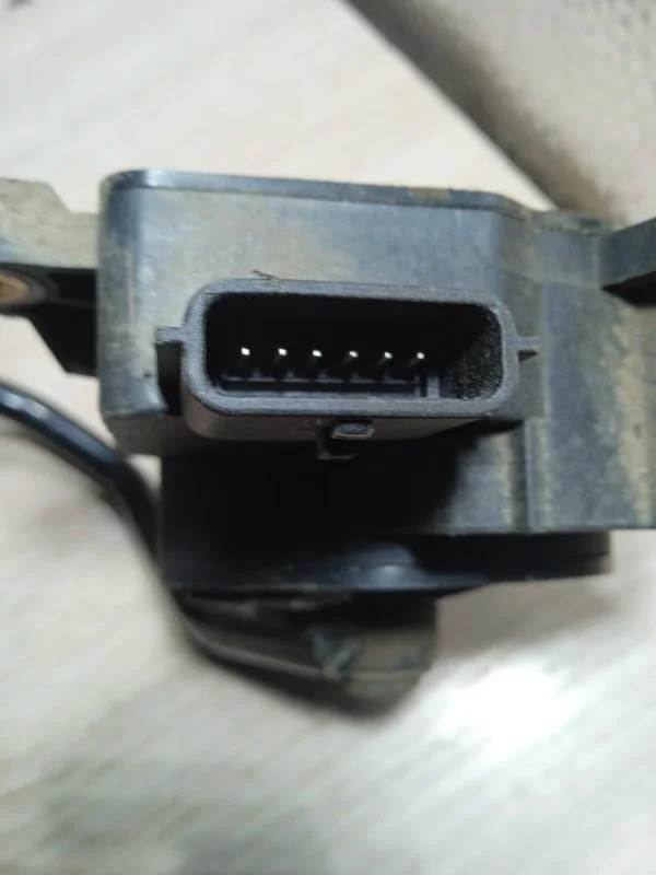 Педаль газа RENAULT меган 2 СЕДАН 1.6 K4MD812 2006 - миниатюра 2