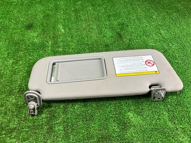 Козырек солнцезащитный правый Hyundai солярис