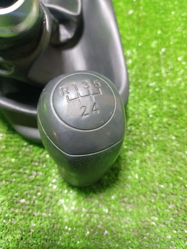 Ручка КПП Hyundai солярис СЕДАН 1.6 G4FC 2013 - миниатюра 6