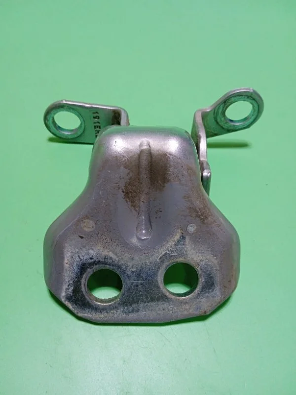Петля двери задняя левая Ford Фьюжн ХЕТЧБЕК 1.4 - миниатюра 2