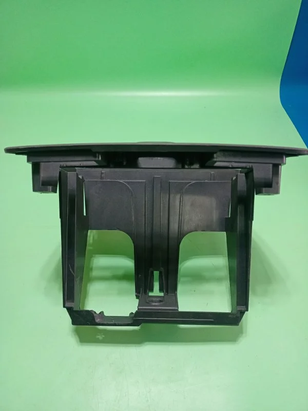 Накладка блока управления печкой Ford Фьюжн - миниатюра 9