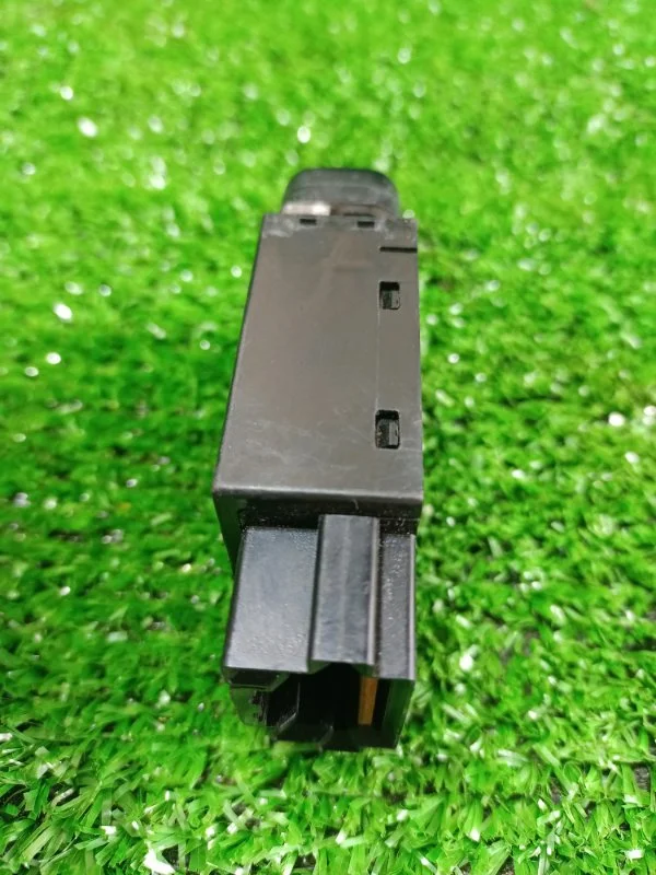 Кнопка ПТФ Mitsubishi Лансер 9 СЕДАН 1.3 4G13 2005 - миниатюра 4