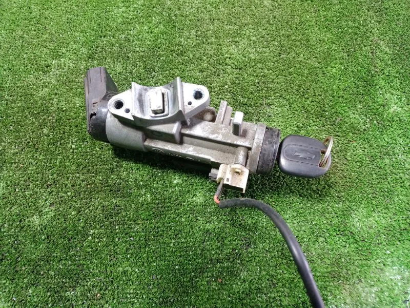 Замок зажигания Chevrolet лачети СЕДАН 1.6 F16D3 - миниатюра 3