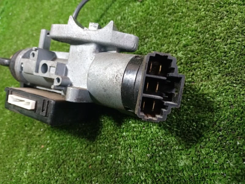 Замок зажигания Chevrolet лачети СЕДАН 1.6 F16D3 - миниатюра 4