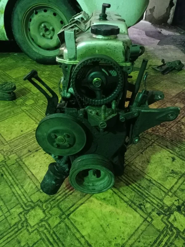 Двигатель Mitsubishi Лансер 9 СЕДАН 1.3 4G13 2005 - миниатюра 4