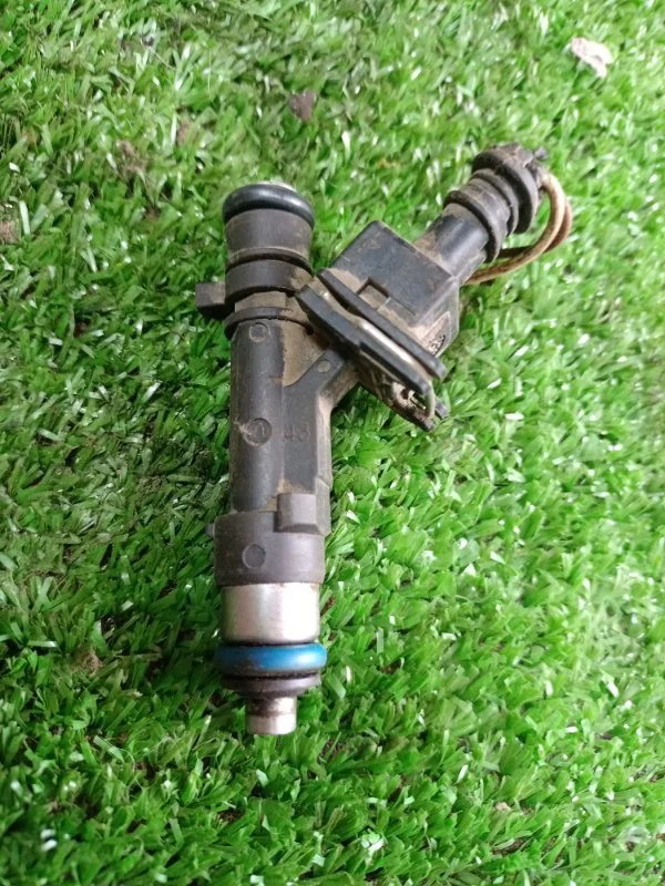Форсунка топливная RENAULT логан СЕДАН 1.4 K7JA710 - миниатюра 2