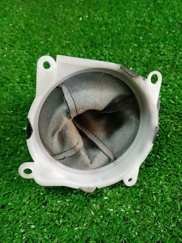 Кожух ручки КПП Mitsubishi Лансер 9 СЕДАН 1.3 4G13 - миниатюра 5