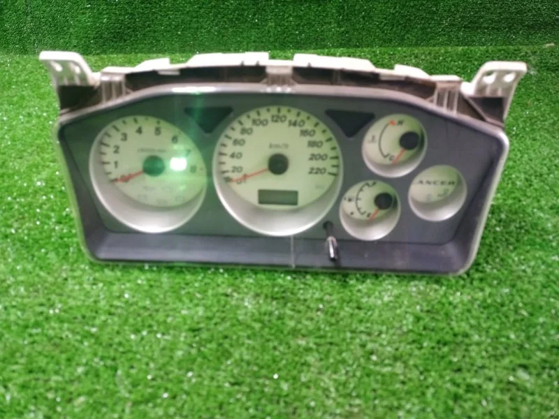 Панель приборов Mitsubishi Лансер 9 СЕДАН 1.3 4G13 - изображение 1