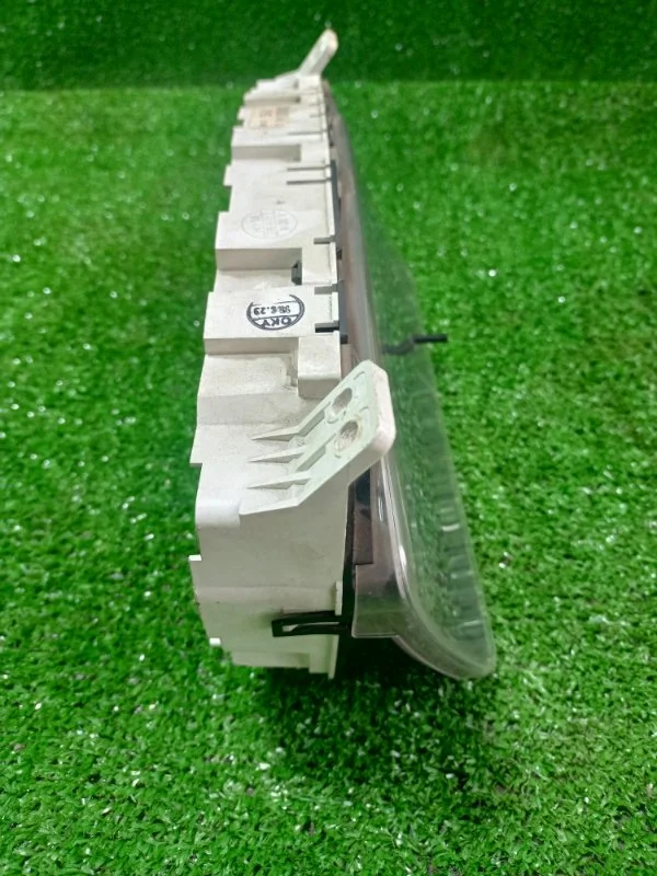 Панель приборов Mitsubishi Лансер 9 СЕДАН 1.3 4G13 - миниатюра 9