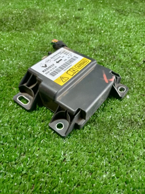 Блок управления AIR BAG RENAULT логан СЕДАН 1.4 - миниатюра 5