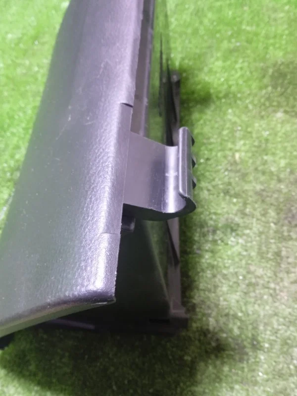 Бардачок Mitsubishi Лансер 9 СЕДАН 1.3 4G13 2005 - миниатюра 3