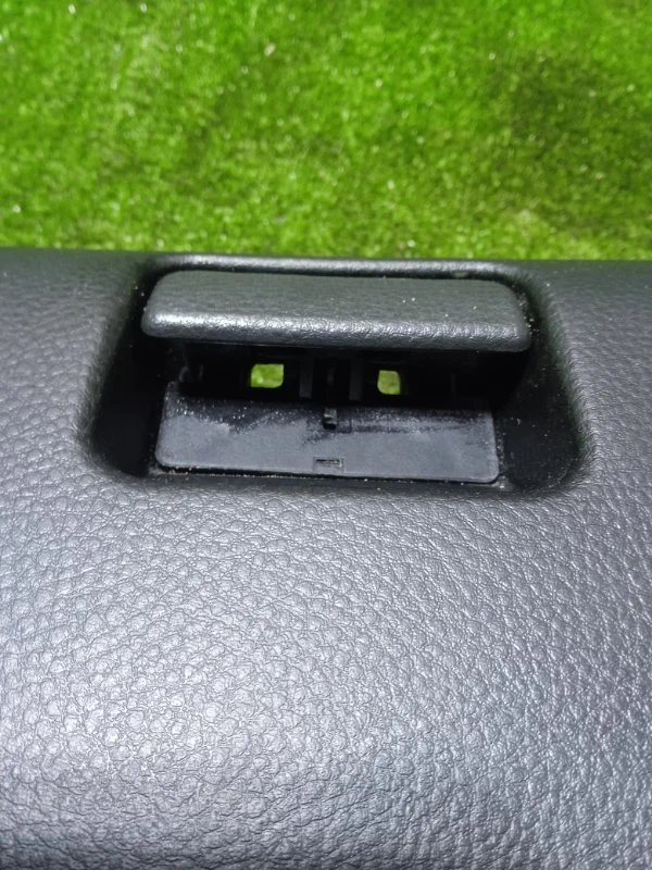 Бардачок Mitsubishi Лансер 9 СЕДАН 1.3 4G13 2005 - миниатюра 9