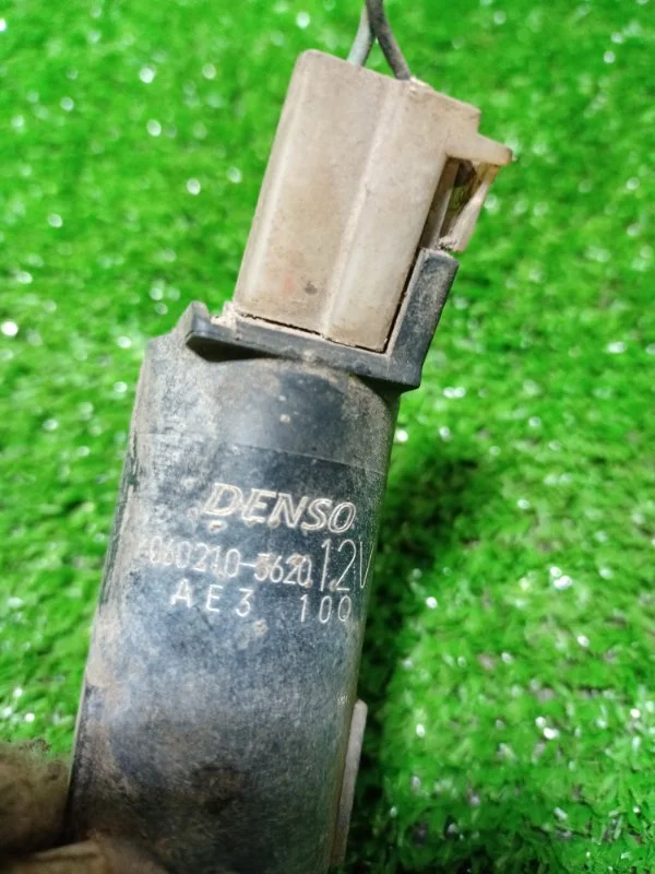 Насос омывателя Mitsubishi Лансер 9 СЕДАН 1.3 4G13 - миниатюра 4