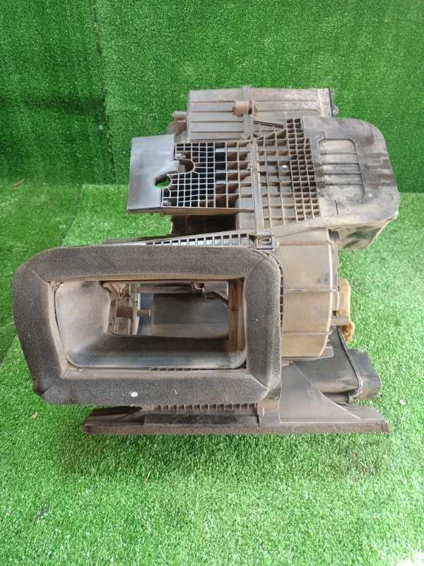 Корпус печки RENAULT логан СЕДАН 1.4 K7JA710 2007 - миниатюра 5