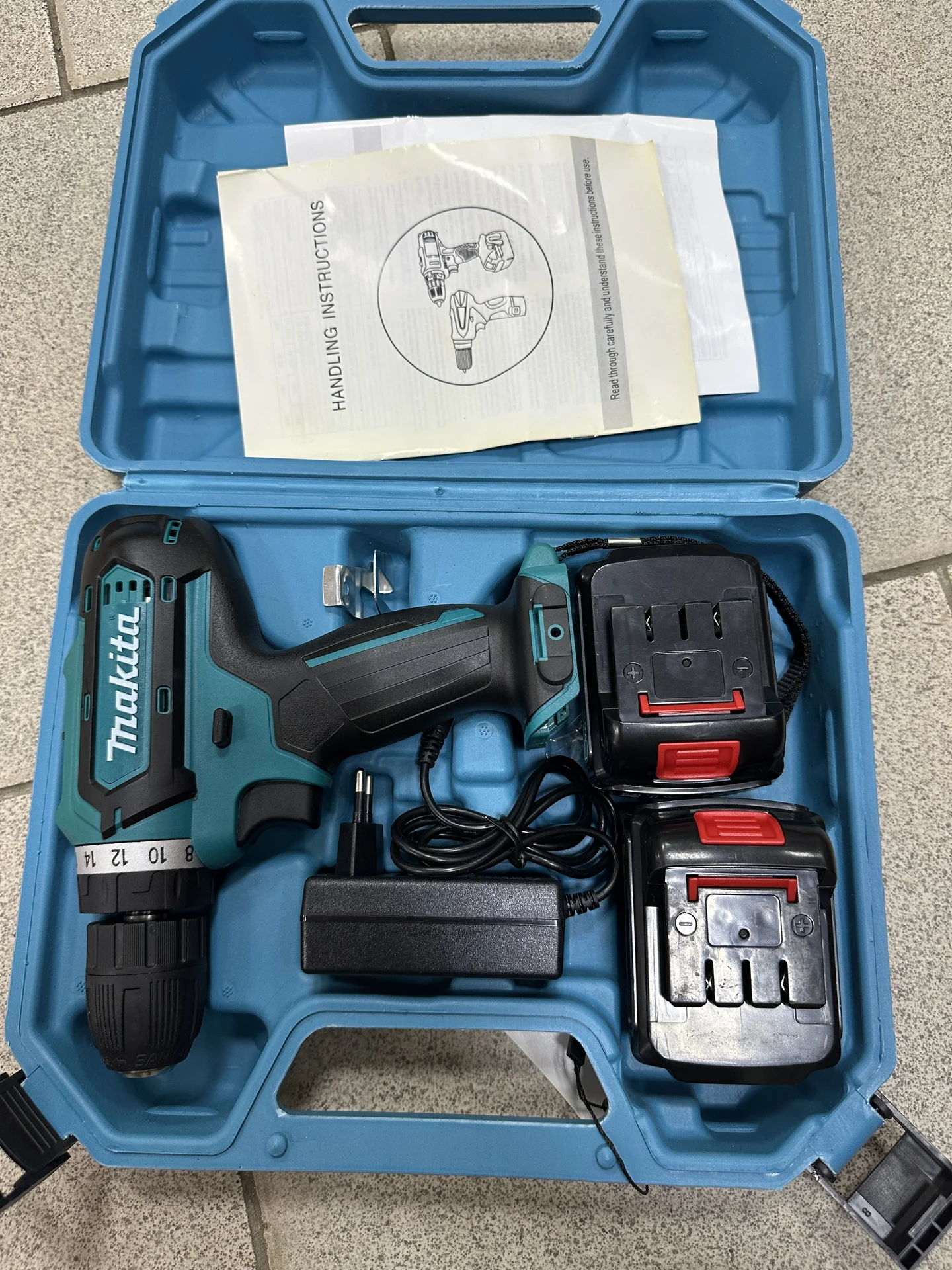 Шуруповерт makita - изображение 1