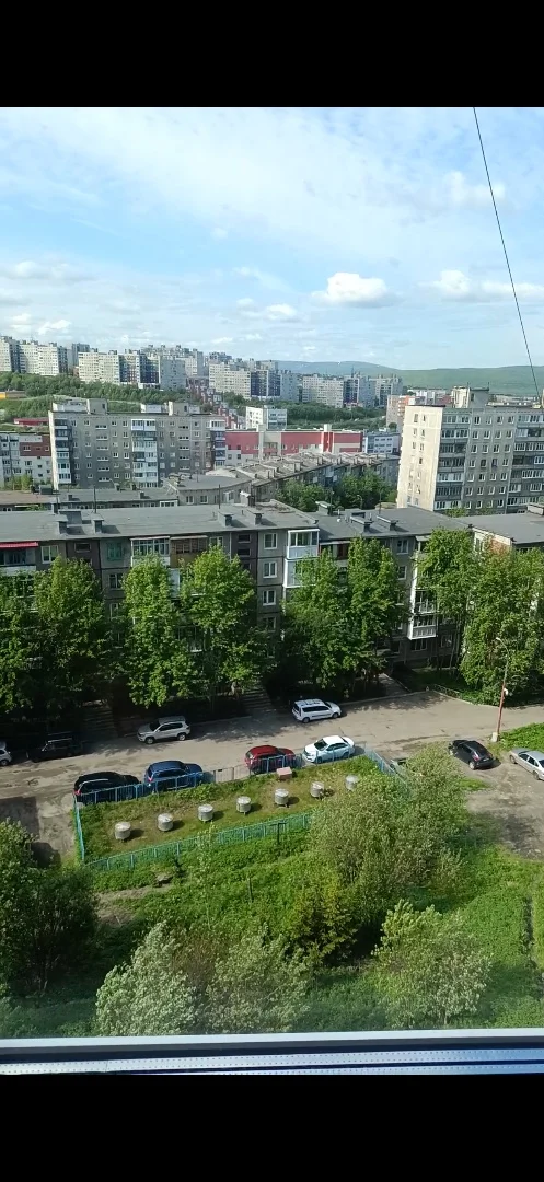 Уютная трех ком. квартира с красивы видом на город - миниатюра 15