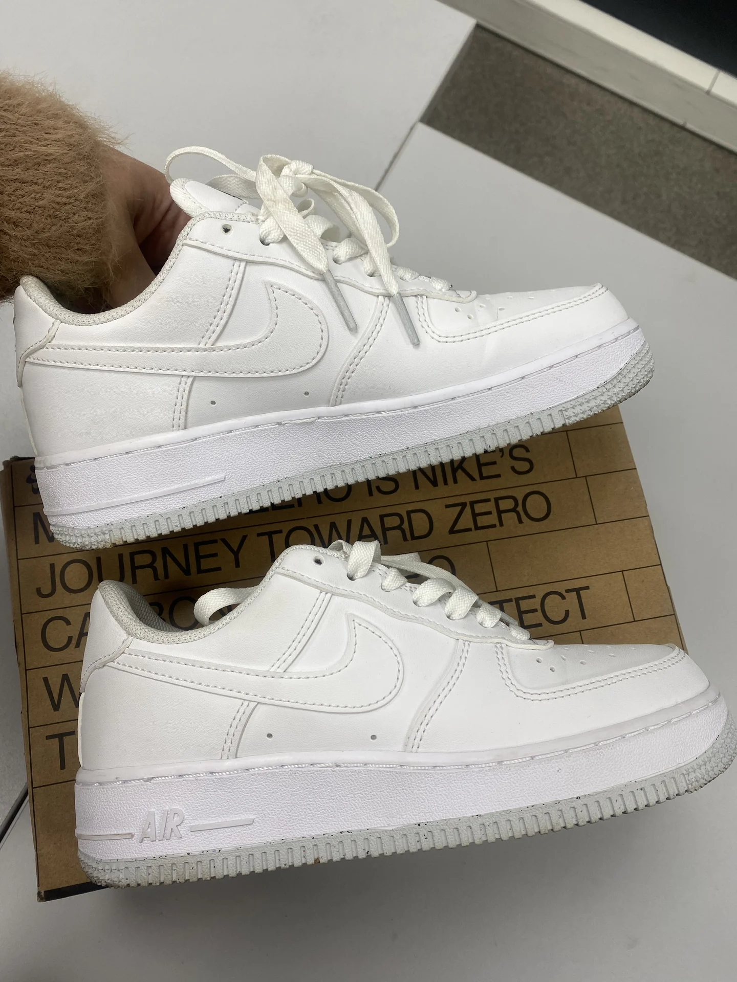 Кеды nike Air Force 1 - миниатюра 2