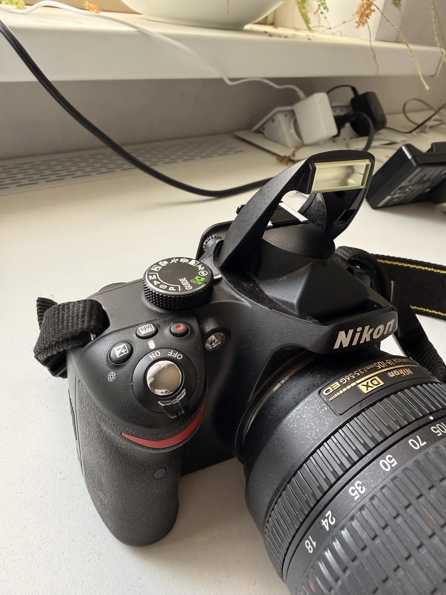 Фотоаппарат Nikon d3200 18 105 - миниатюра 3