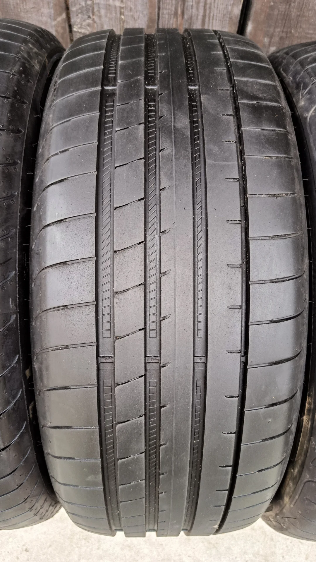Good Year 245/45/R20 99V - миниатюра 3
