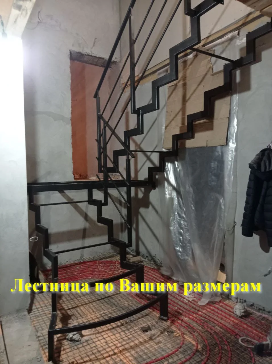 Лестница на второй этаж - миниатюра 12