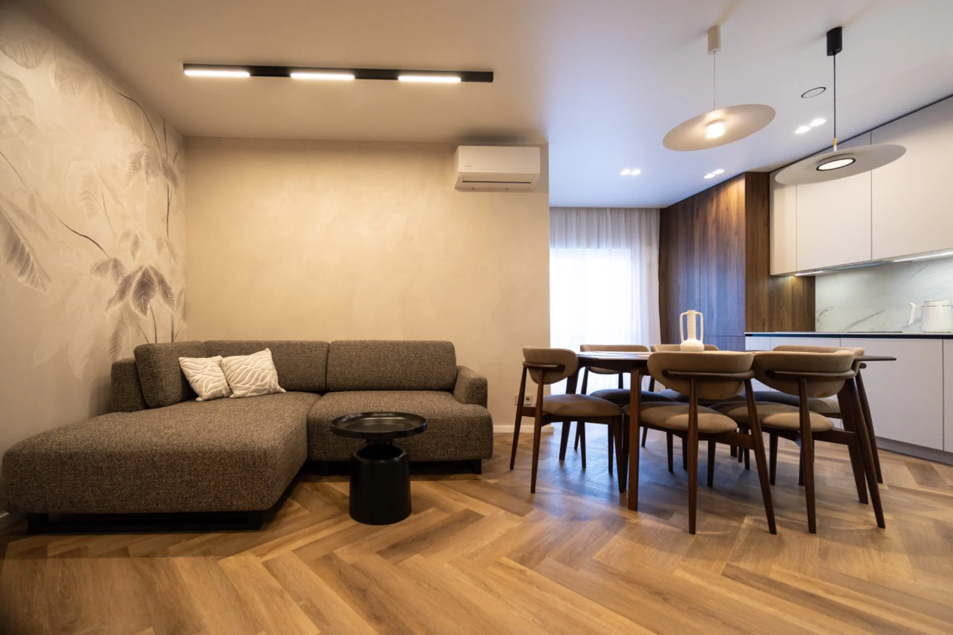 LovelyHome39 | Дизайнерская 3-комнатная квартира у Музея Мирового океана - миниатюра 10