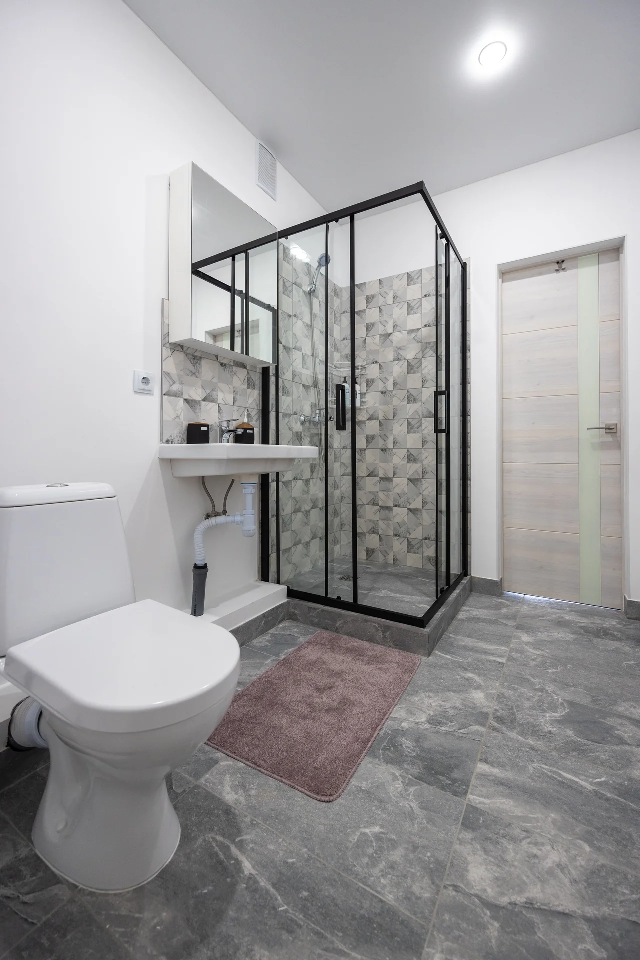 LovelyHome39 студия 2 в центре курортного города - миниатюра 12