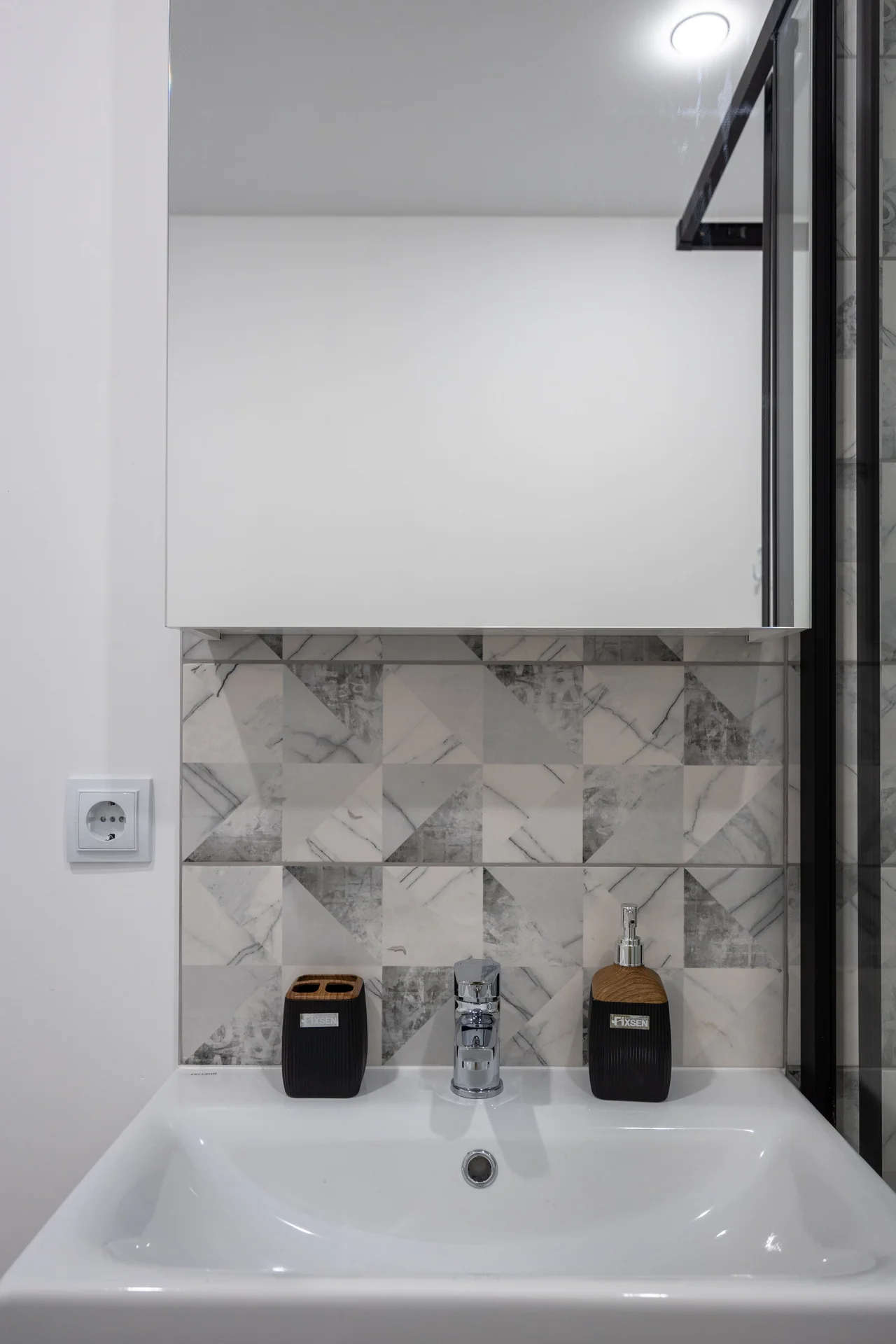 LovelyHome39 студия 2 в центре курортного города - миниатюра 14