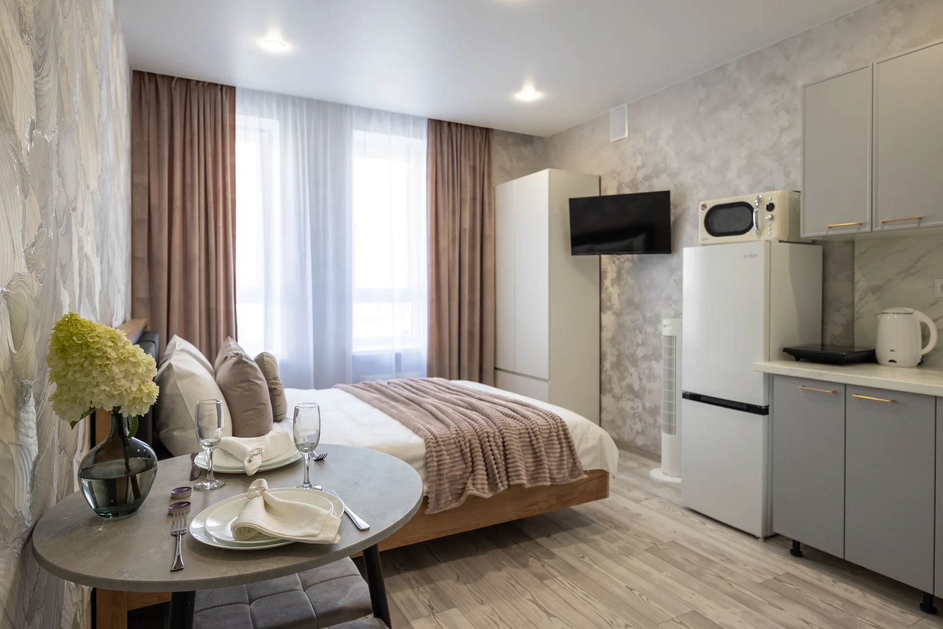 LovelyHome39 студия 3 в центре курортного города - миниатюра 2