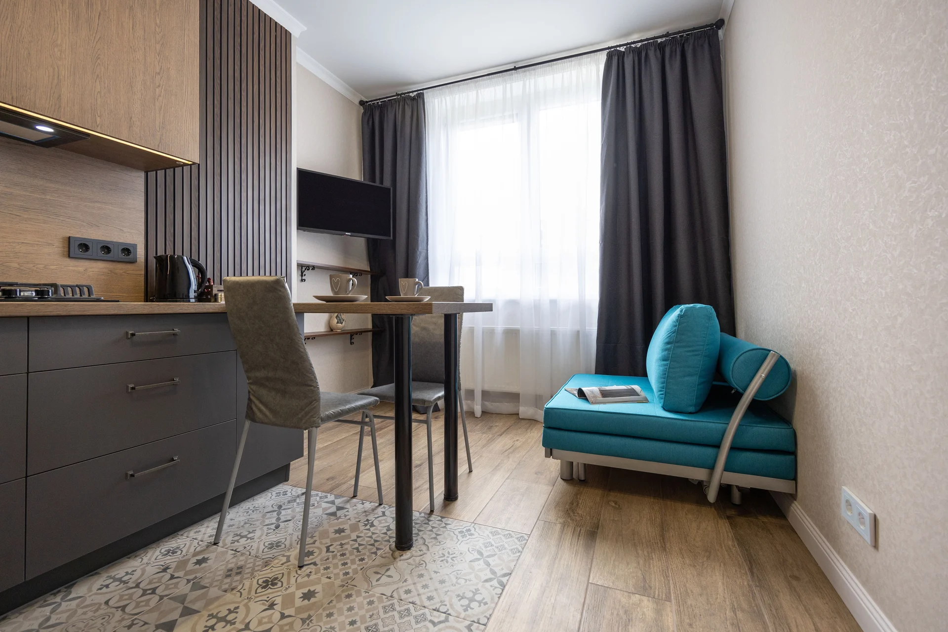 LovelyHome39 у Нахимовского училища - миниатюра 5