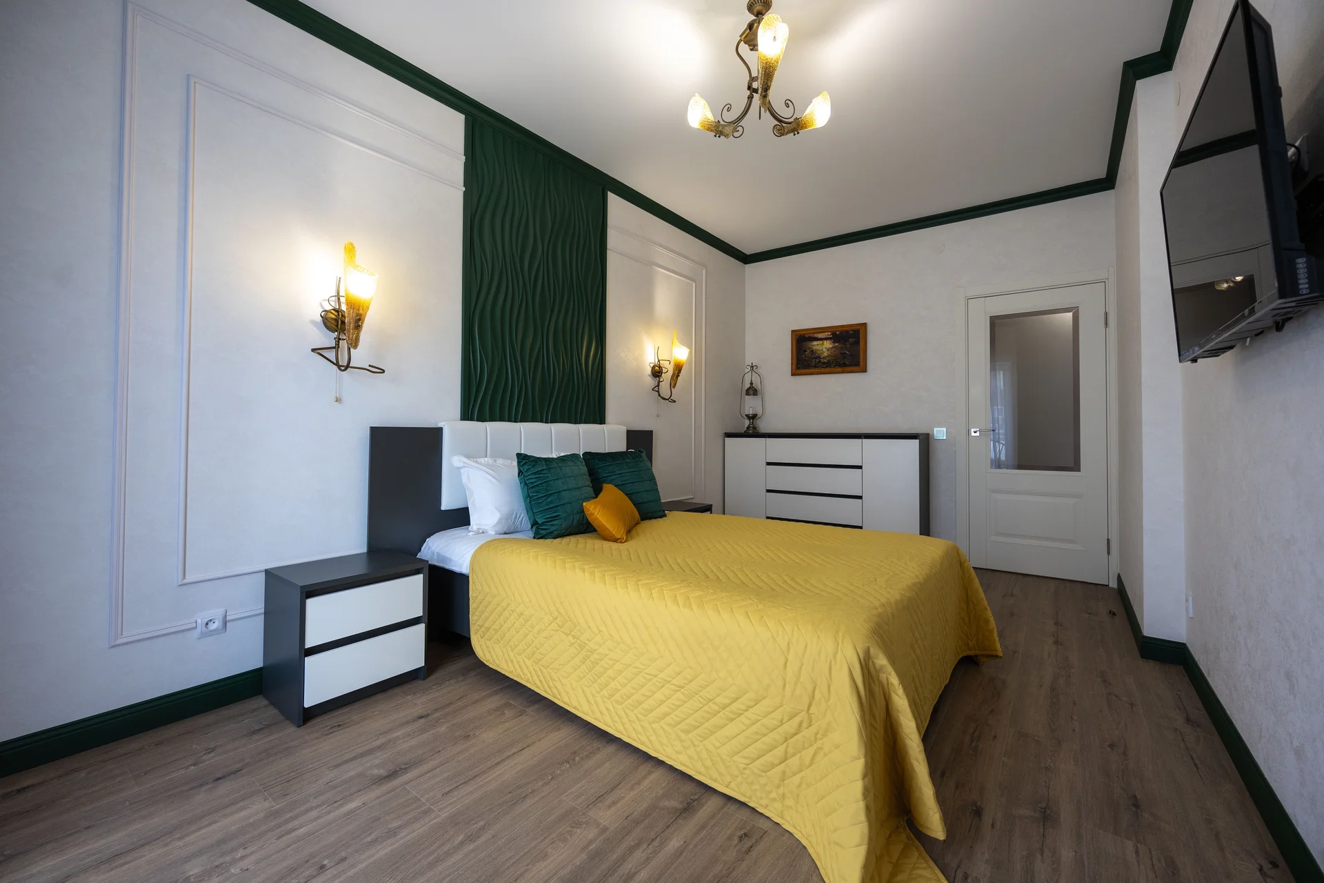 LovelyHome39 у Нахимовского училища - миниатюра 12